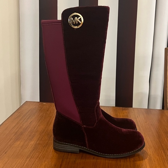 Michael Kors Emma Lily velour boots grade school new Plum Youth Girls Size 13 - Picture 3 of 15